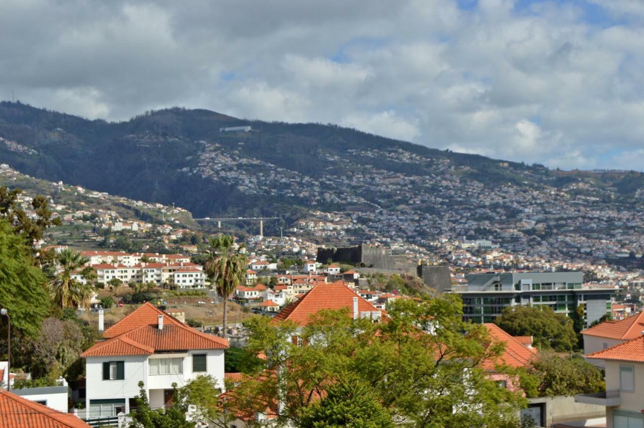 Apartment In The City Of Funchal Up 2 At 6 Pers Sao Pedro  Bagian luar foto